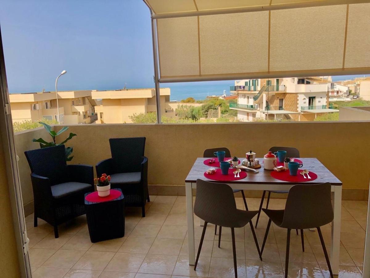 Residence Romeo Marina di Ragusa Buitenkant foto